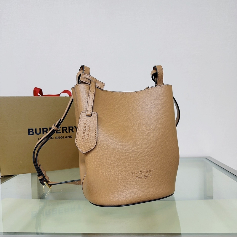 Bv*b*rry hobo bags